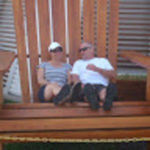 Meet your Posher, Yvette